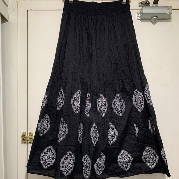 MAJOR MAXI PRINT SKIRTS SIZE M - Picture 1 of 10